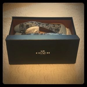 COACH BRAND NEW W/TAGS FLATS